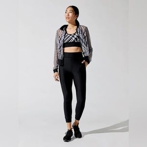 Ultracor Lux Ever Jogger - Size S - NWT